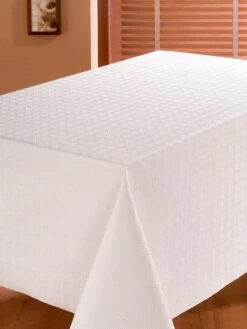 Tischdecken-Unterlage In Weiß