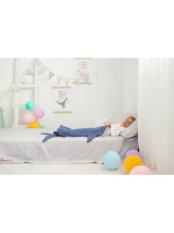 Beindecke "Haifisch" In Blau -Haus & Harmonie crochetts beindecke haifisch in blau 3