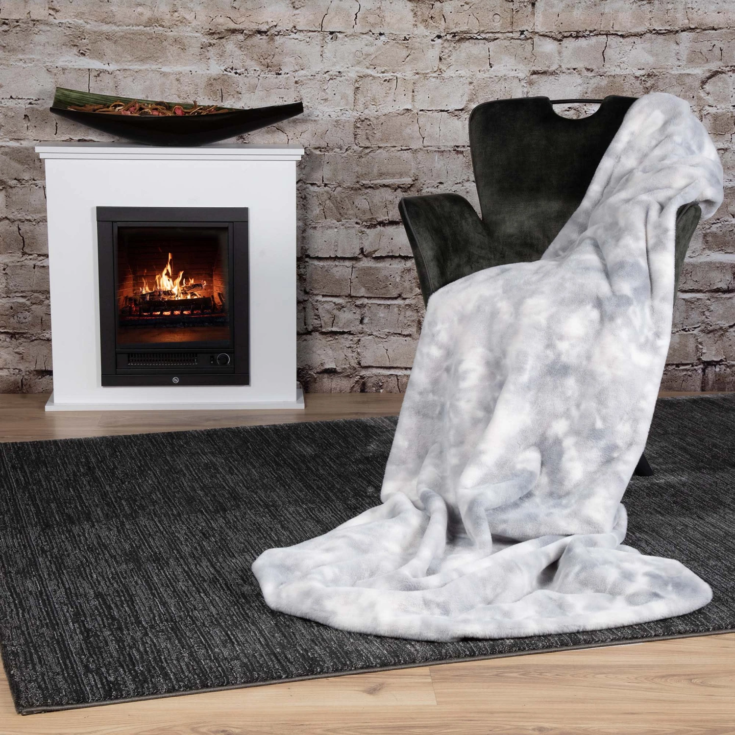 Batik Wohndecke RUMBA In Farbe Silver (hellgrau) 4 Batik Wohndecke RUMBA In Farbe Silver (hellgrau) – Bild 2